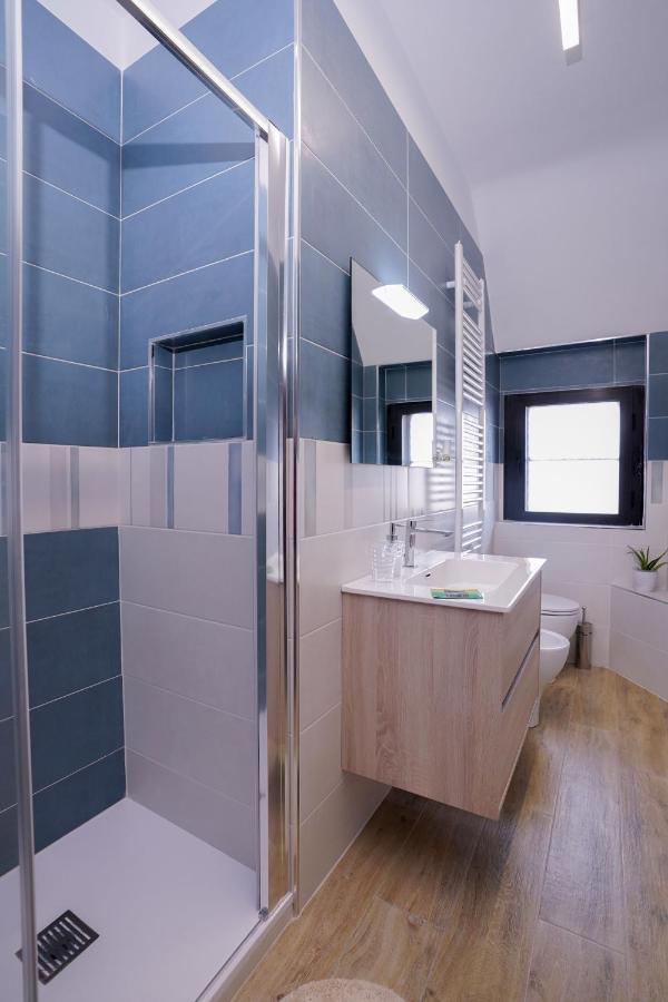 La Casa Di Azzurra Centro Citta Appartamento Fino A 4 Posti Letto E 2 Bagni Foggia Exterior foto
