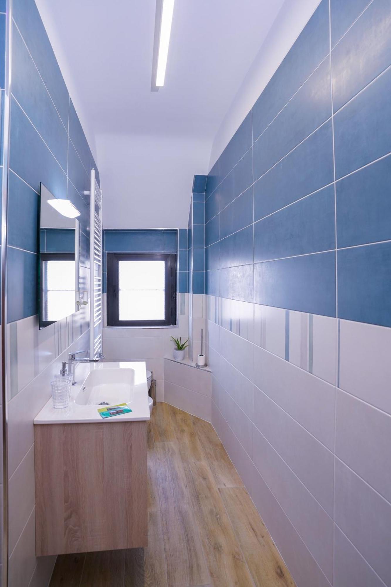 La Casa Di Azzurra Centro Citta Appartamento Fino A 4 Posti Letto E 2 Bagni Foggia Exterior foto